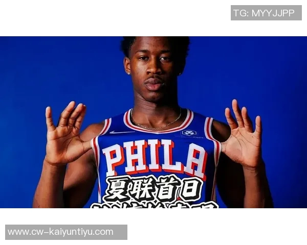 3与4顺位激战埃奇库姆半场表现抢眼克尼佩尔状态低迷对决引关注 3与4顺位激战埃奇库姆半场表现抢眼克尼佩尔状态低迷对决引关注