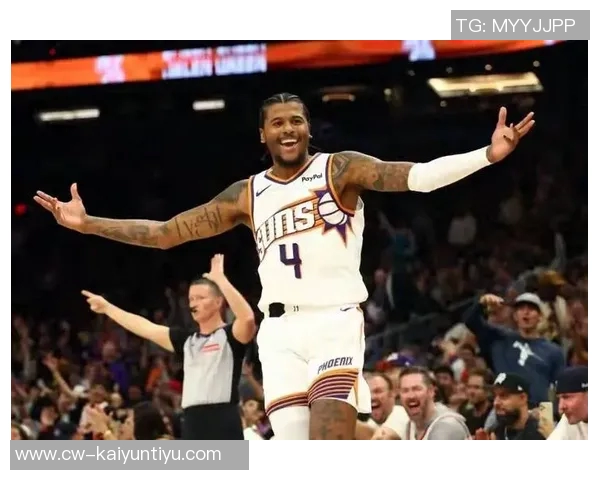 布克称赞格林阿伦为进攻核心我们始终保持下一个顶上来的心态